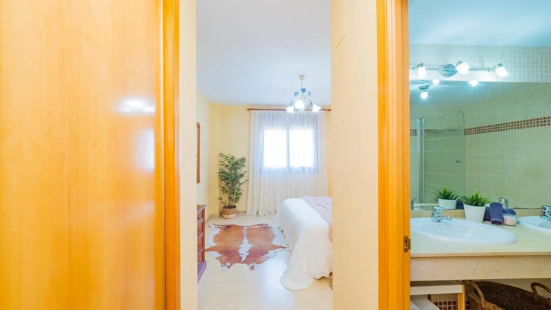 Cubo'S Marbella Hill View Golf Apartment Ojen